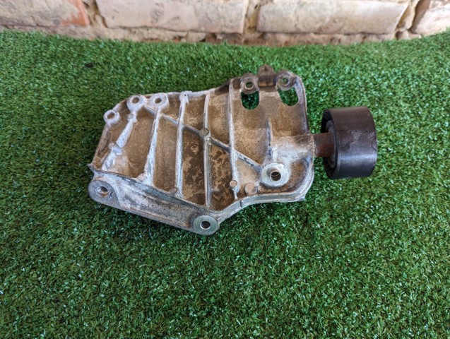 64557585167 BMW Кронштейн компрессора кондиционера купить в Полтава