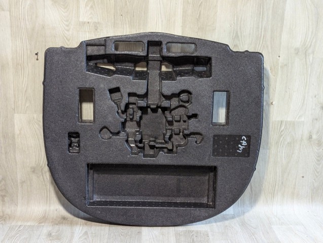 TOYOTA 6477933240 в наличии Николаев