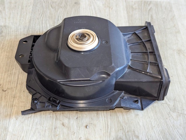 65139210148 BMW Сабвуфер купить в Винница