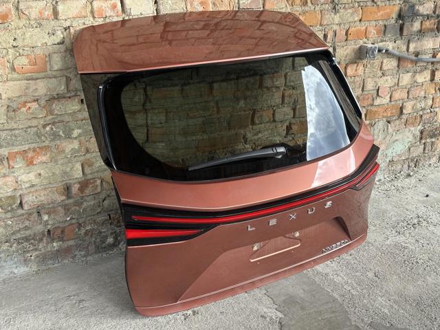 Задняя ляда 67005F6010 TOYOTA