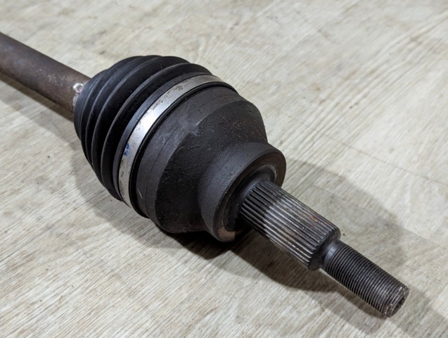 CHRYSLER 68193660AB Полуось (привод) передняя правая в наличии Ирпень