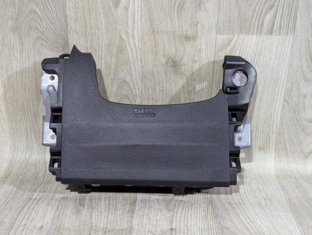 Эйрбэг защиты коленей нижняя 7030A316XB MITSUBISHI