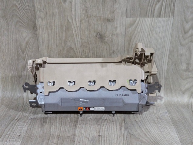 7390006110B0 TOYOTA купить в Чернигов