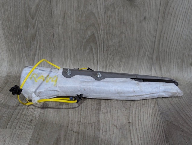 Подушка сиденья водителя (и переднего сиденья) 739200R080 TOYOTA