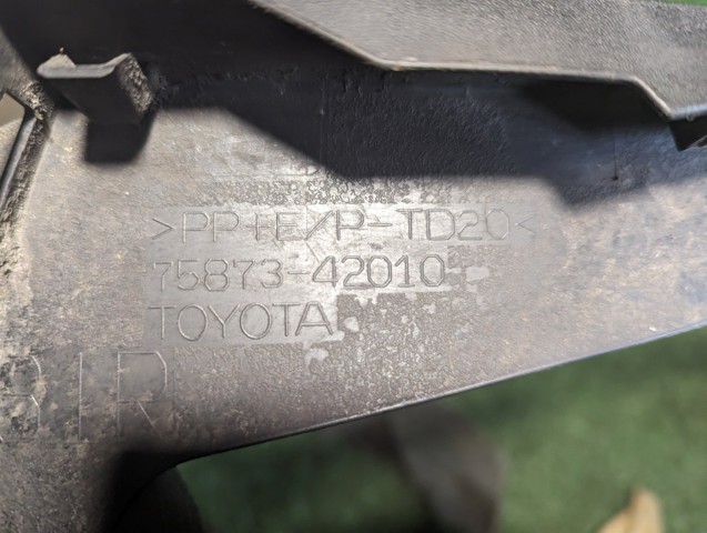 TOYOTA 7587342010 в наличии Тернополь
