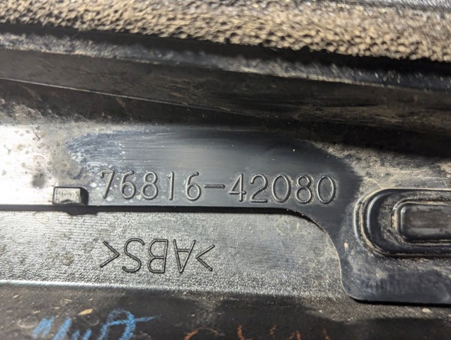TOYOTA 7608842050 в наличии Черновцы