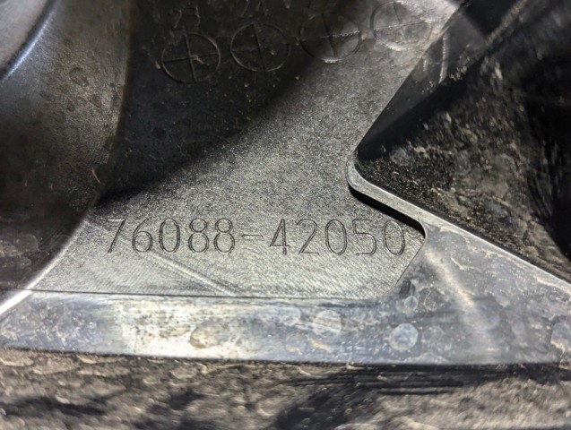 TOYOTA 7608842050 в наличии Днепр