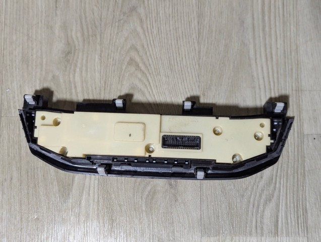 79600T2FA711M1 купить Ужгород