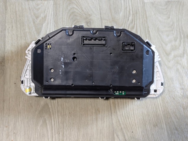 Щиток приборов 8380042U30 TOYOTA