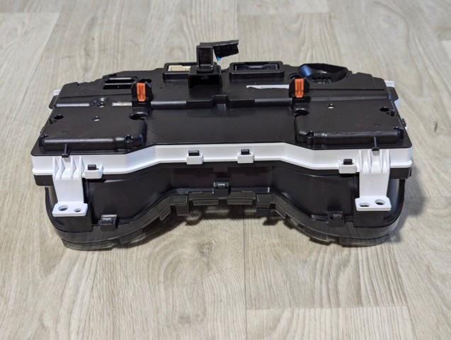 838004A660 TOYOTA Панель приборов купить в Павлоград