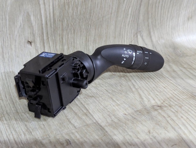 TOYOTA 8465242200 Переключатель подрулевой, центральная часть в наличии Кривой Рог