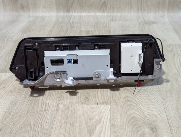 TOYOTA 8611076040 в наличии Киев