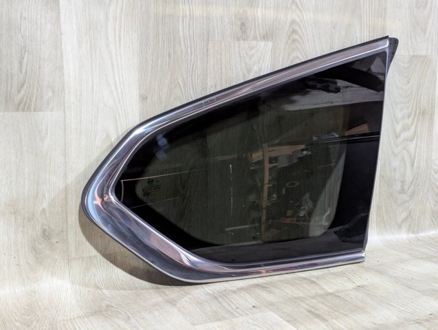 87820S1100 HYUNDAI Стекло кузова (багажного отсека) правое купить в Николаев