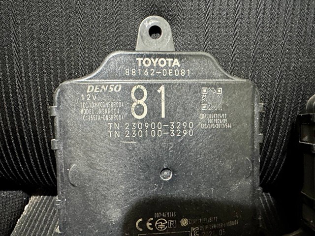 Датчик контроля мертвой зоны, задний 881620E081 TOYOTA