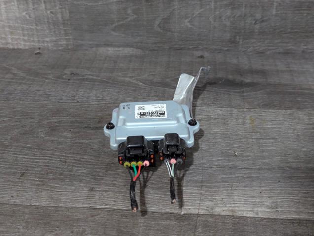 8957110010 TOYOTA Модуль управления (ЭБУ) топливным насосом купить в Винница