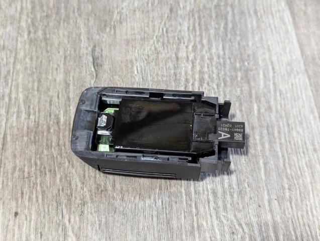 Автомобильный датчик дождя 8994178020 TOYOTA
