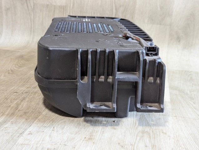 HYUNDAI 96380CV100 Сабвуфер в наличии Сумы