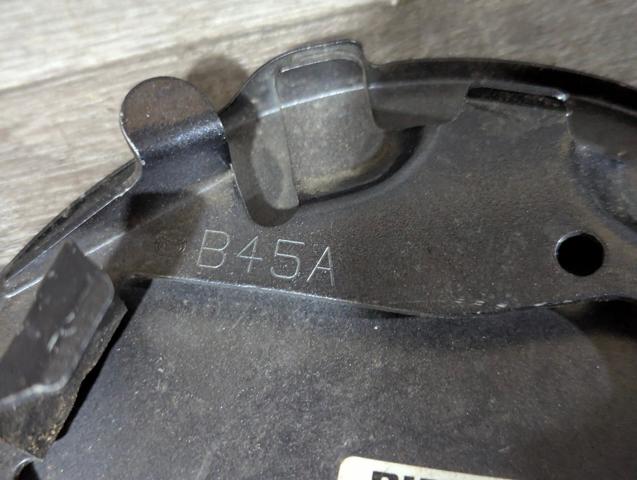 Дверка бензобака B45A42410 MAZDA