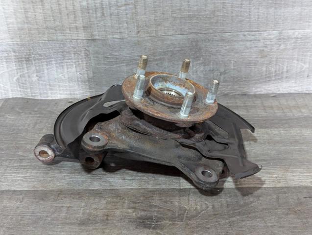 BJS733031 MAZDA Цапфа (поворотный кулак) передний левый купить в Полтава