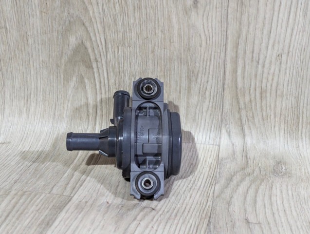 TOYOTA G904042010 Помпа водяная (насос) охлаждения, дополнительный электрический в наличии Винница