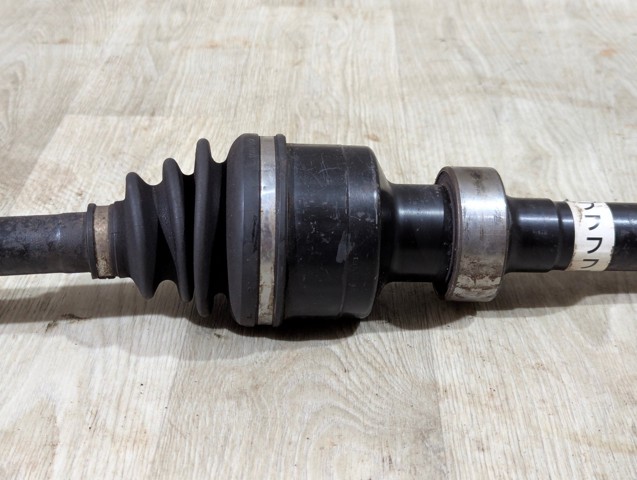 Полуось передняя, правая GDB52550X MAZDA