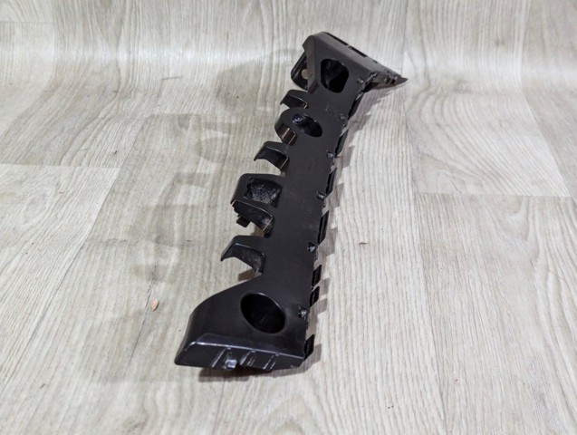 GJR9502J1 MAZDA Кронштейн бампера заднего левый купить в Тернополь