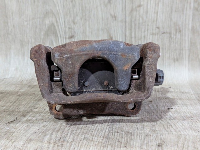 Задний правый суппорт GMY02661X MAZDA