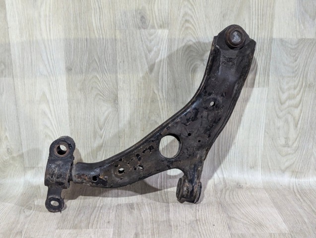 Передний нижний рычаг KA0G34300 MAZDA