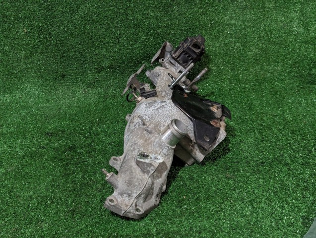 MAZDA SH0113100B Коллектор впускной в наличии Винница