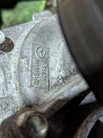 SH1815100 MAZDA Помпа водяная (насос) охлаждения купить в Харьков