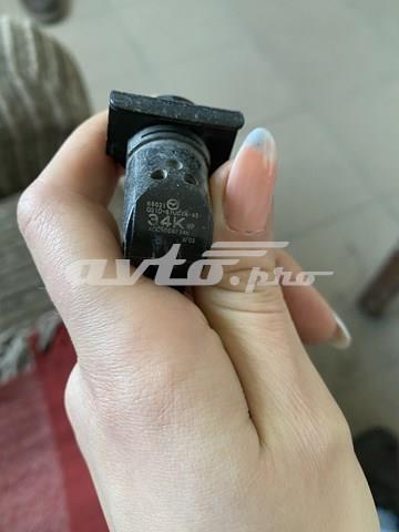 MAZDA GS1D67UC1A Датчик сигнализации парковки (парктроник) задний боковой в наличии Украина