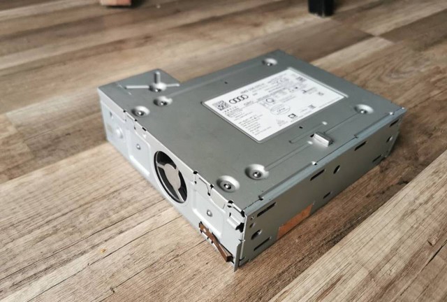 VAG 4M2035070H в наличии Винница