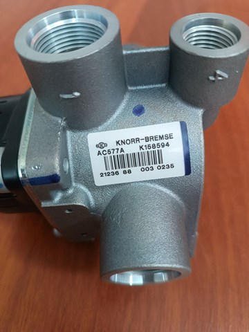 AC577A Клапан аварийного растормаживания купить Ровно