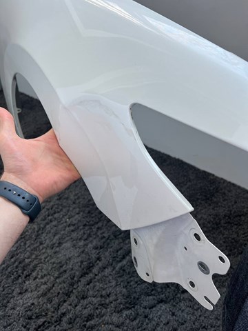 BCJH52110 MAZDA Крыло переднее правое купить в Киев