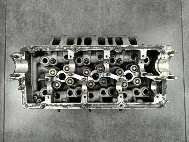 VAG 059103373D Головка блока цилиндров (ГБЦ) левая в наличии Черкассы