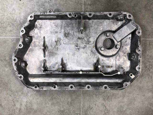 Поддон двигателя 06C103604C VAG