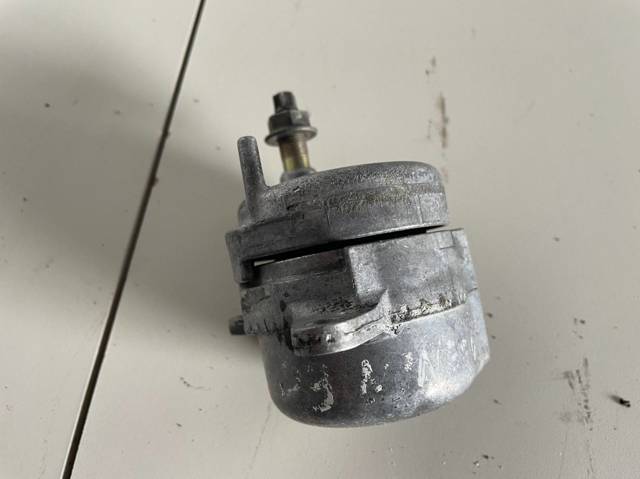 MERCEDES 1112001370 Натяжитель приводного ремня в наличии Запорожье