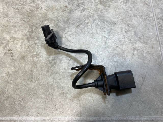 Датчик оборотов коленвала 13627787192 BMW