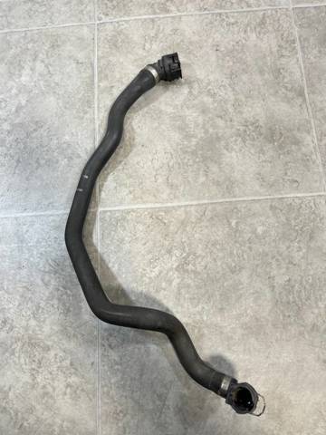 BMW 17127808079 Шланг (патрубок) радиатора охлаждения нижний в наличии Николаев