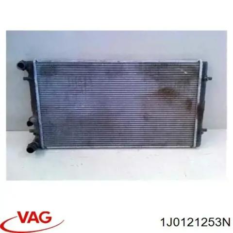 Радиатор водяной 1J0121253N VAG
