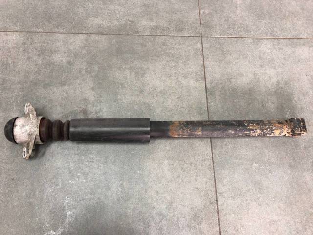 Цилиндр подвески 1J0512011AA VAG