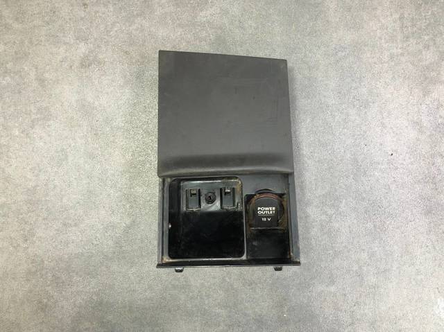 VAG 1J0857961G01C Пепельница центральной консоли в наличии Сумы