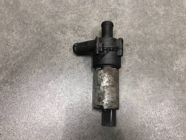 Водяной насос охлаждения электро дополнительный 1J0965561A VAG