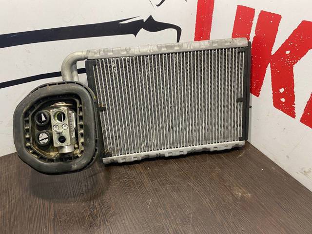 2048300258 MERCEDES Испаритель кондиционера купить в Николаев