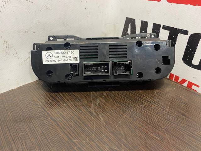 MERCEDES 2048305790 Блок управления режимами отопления/кондиционирования в наличии Полтава