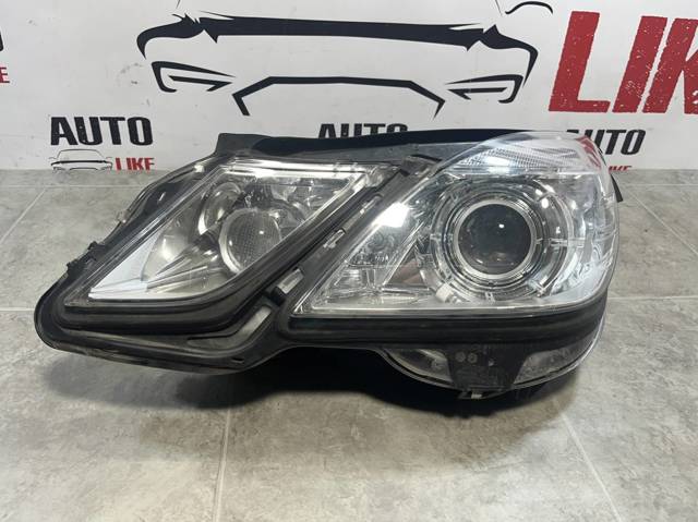 MERCEDES 2128205861 в наличии Ирпень