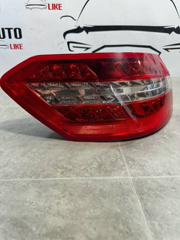 2129060558 MERCEDES Фонарь задний левый внешний купить в Черновцы