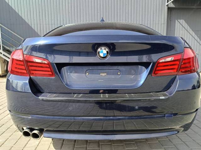 Бампер задний 2182405 BMW
