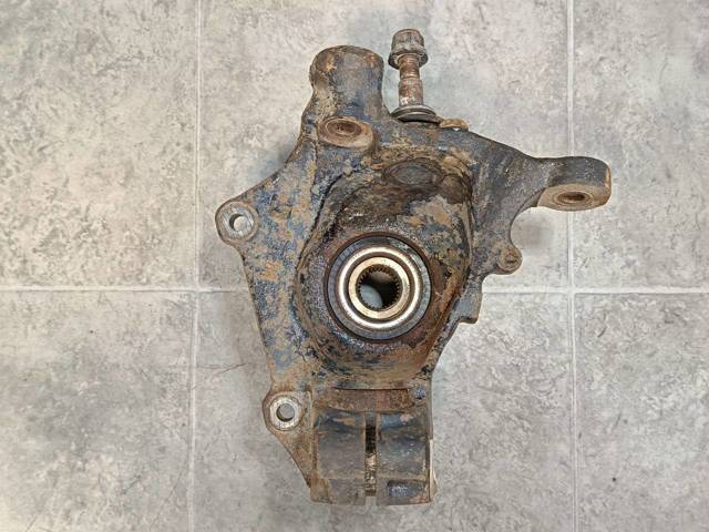 BMW 31216768316 Цапфа передняя правая в наличии Харьков