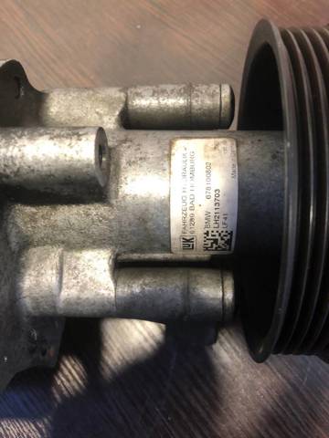 Помпа ГУР 32416781008 BMW
